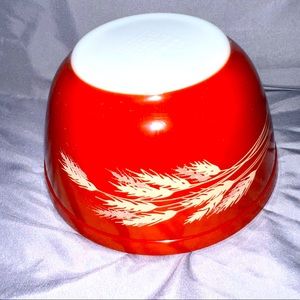 Wheat Vintage Pyrex Nesting Mixing Bowl